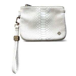 Kendra Scott White Textured Wristlet Clutch
